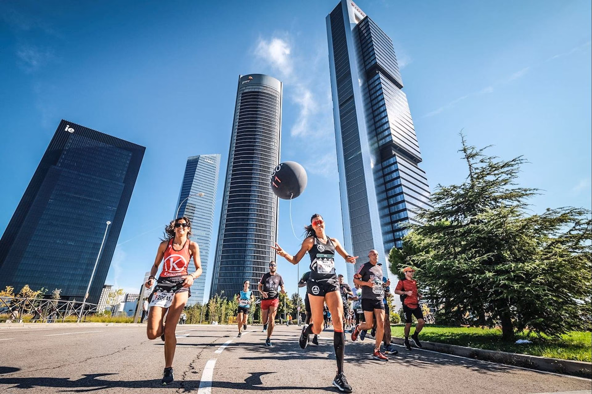 Zurich Rock 'n' Roll Running Series Madrid — Madrid (M), 25 de abril de 2027 · Correr